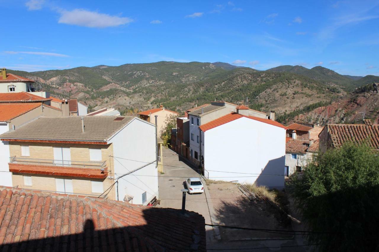 Posada Manolon Santa Cruz de Moya Exterior foto